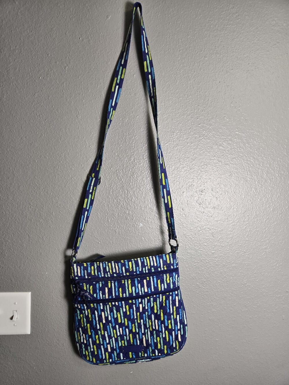 FALL SALE! Vera Bradley Katalina Showers Hipster Crossbody Bag